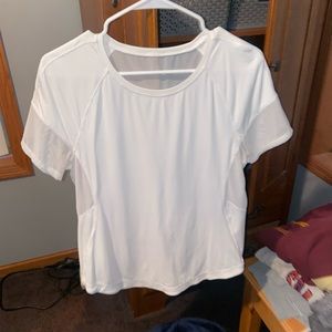 Lululemon T-shirt